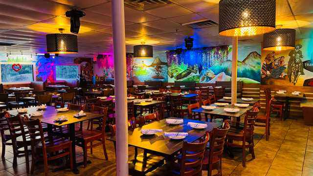 Waitress (Spanish/English Speaking)