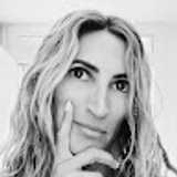 Evelyne Martínez avatar icon