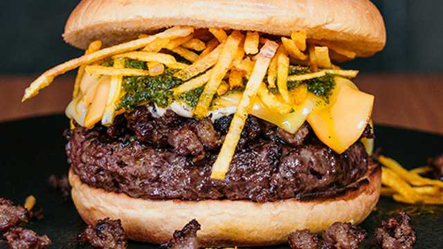 Ayudante de Camarero/a