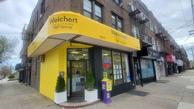 Real Estate Agent