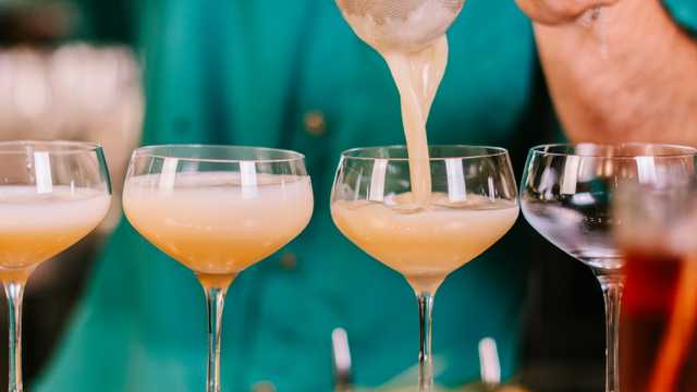 Barman / Barmaid
