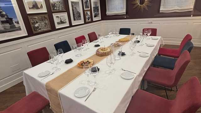 Camarero Senior para hotel