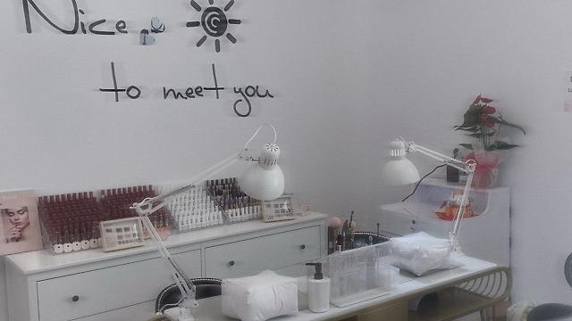 💅 ¡Buscamos manicurista en Jerez de la Frontera