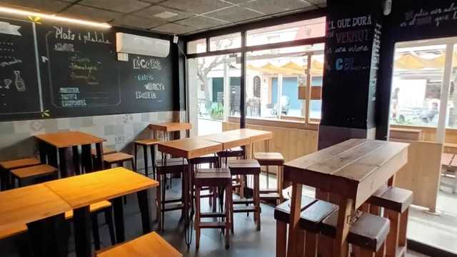 Camarero/a