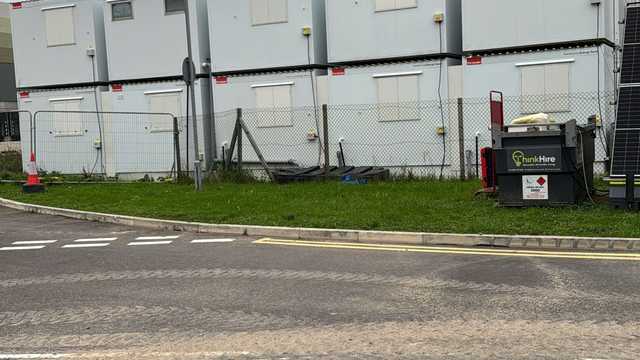 Cleaner for construction site offices