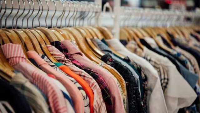 Dependienta de boutique multimarca