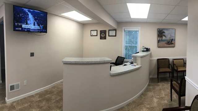 Receptionist