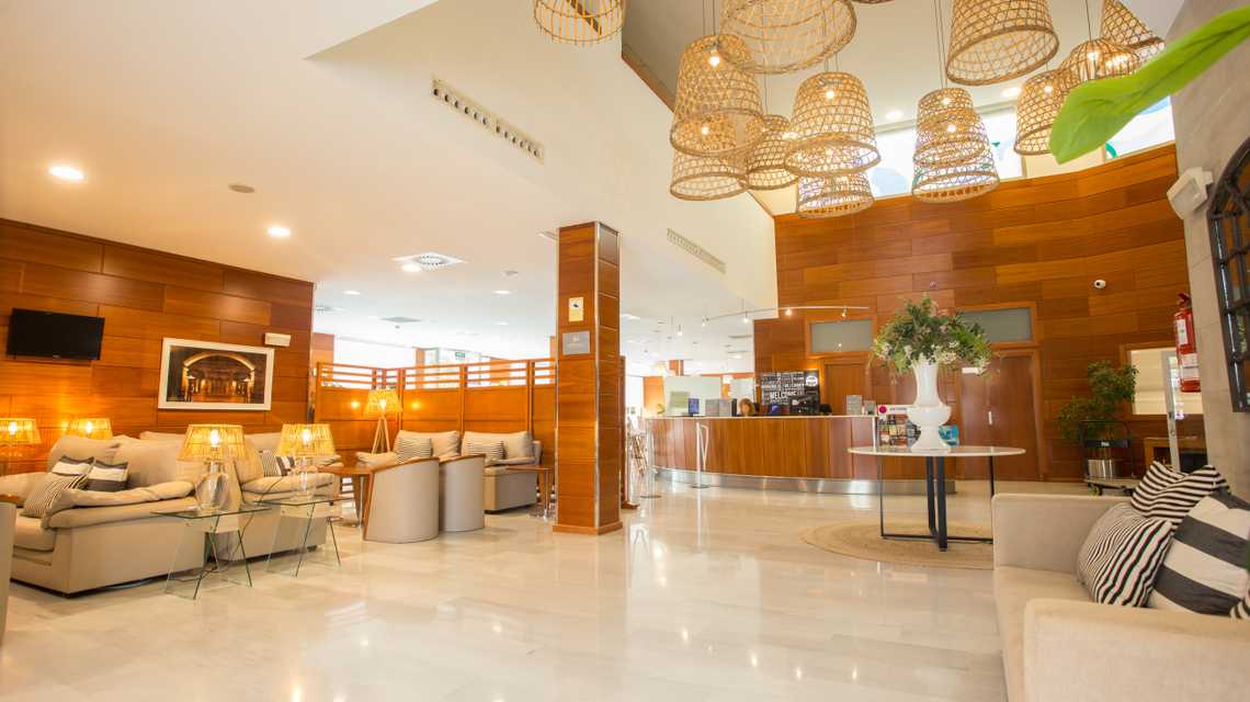 Hotel Valencia Alaquàs cover image