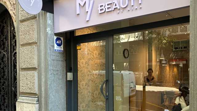 Manicurista Técnica Uñas Acrilicas
