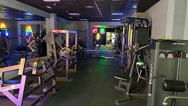 Pilates máquina y actividades dirigidas