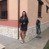 Julia R. avatar icon