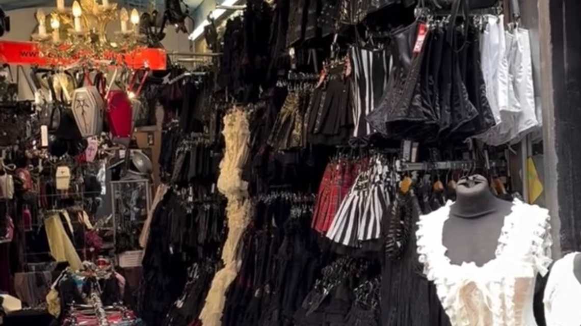 Burleska cover image