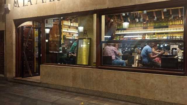 Ayudante/a de Limpieza y Friegaplatos