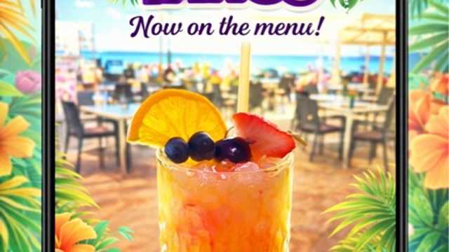 Waiter, drink maker, chef