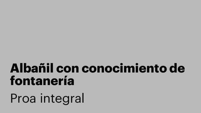 Albañil con conocimiento de fontanería