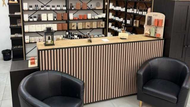 Oficial de Peluquería