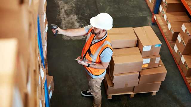 Warehouse Operative