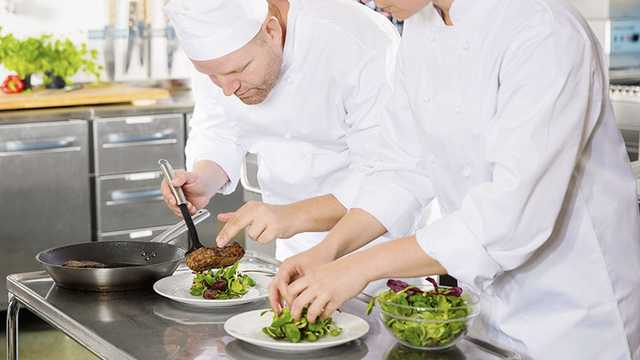 Ayudante/a de Cocina