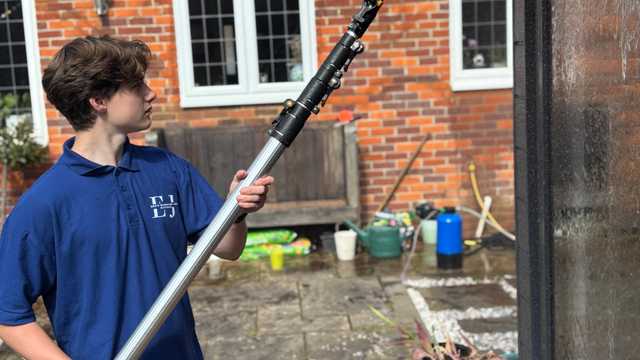 Window Cleaner