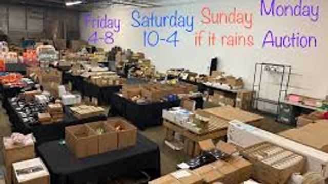Live Stream Auction Host – Warehouse Clearance ($1 Mystery Box Format)