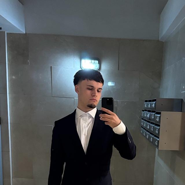 Candidate avatar