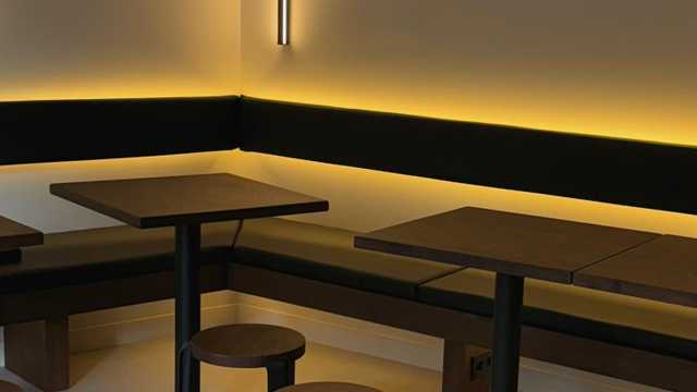 Ayudante de Sala & Limpiador/a