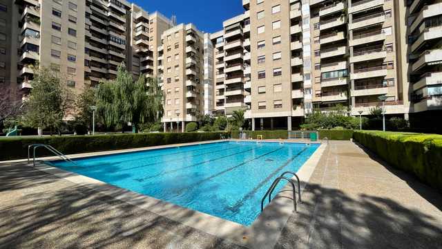 Comercial y Captador/a