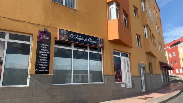 Ayudante/a de Dependiente/a