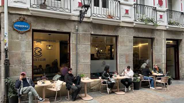 Encargado cafetería