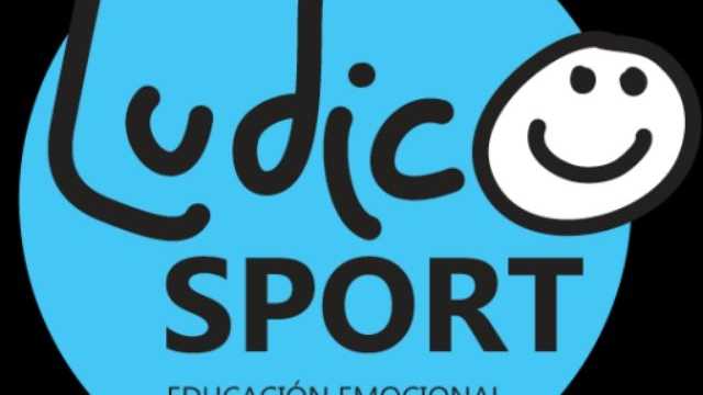 Entrenador/a Voleibol con Juegos Escolares