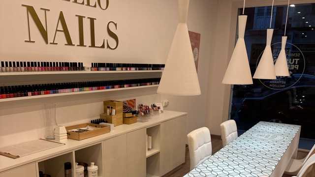 Manicurista Técnica Uñas