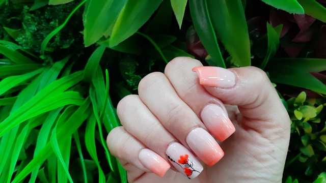 Manicurista Técnica Uñas Acrilicas