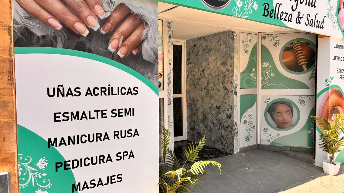 Vayona Belleza & Salud cover image