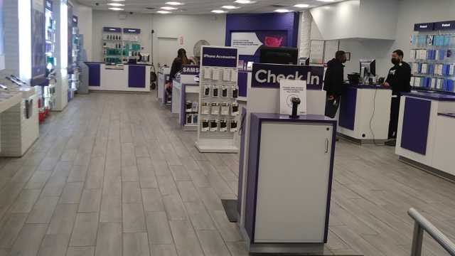 Customer Service Assistant