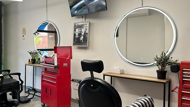 Barbero ,Barber@