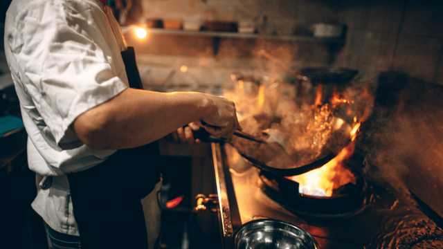 Ayudante/a de Cocina