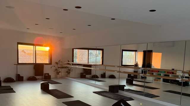 Profesor/a de Pilates, Barre, Danza