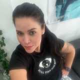Ana Maria R. avatar icon