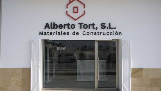 MOZO ALMACEN
