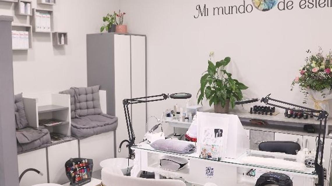 Mi mundo de estética  cover image