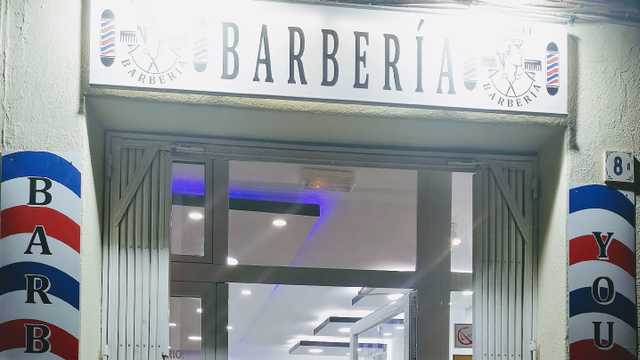 Se busca barbero con experiencia en degradado y barba