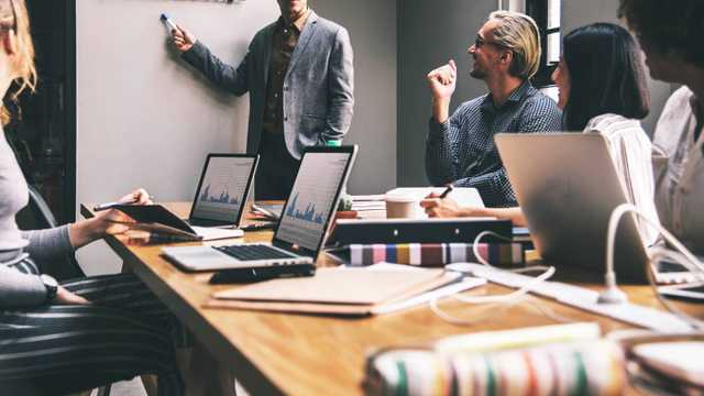 Asesor/a Financiero