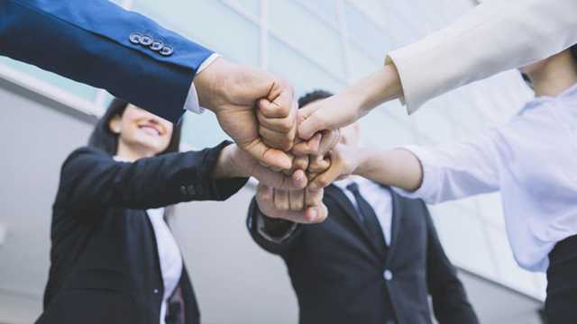 Comercial Stand (SUELDO FIJO+COMISIONES)