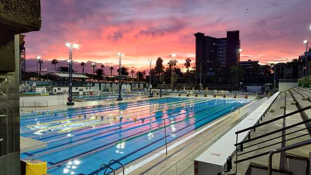 ¡Buscamos Personal de Mantenimiento para el CN Metropole! 🛠️🏊‍♀️🔧