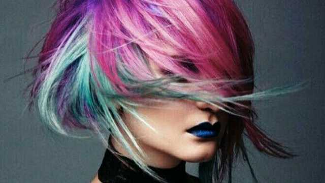 Oficial de Peluquería