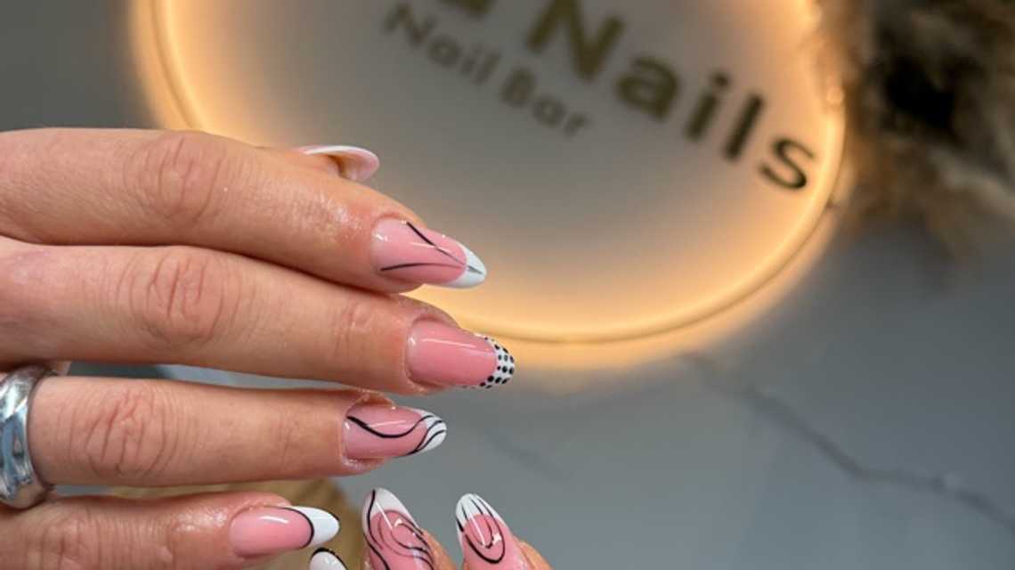 Alba Nails cover image
