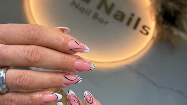 Nail technician