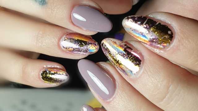 Manicurista Técnica Uñas Acrilicas