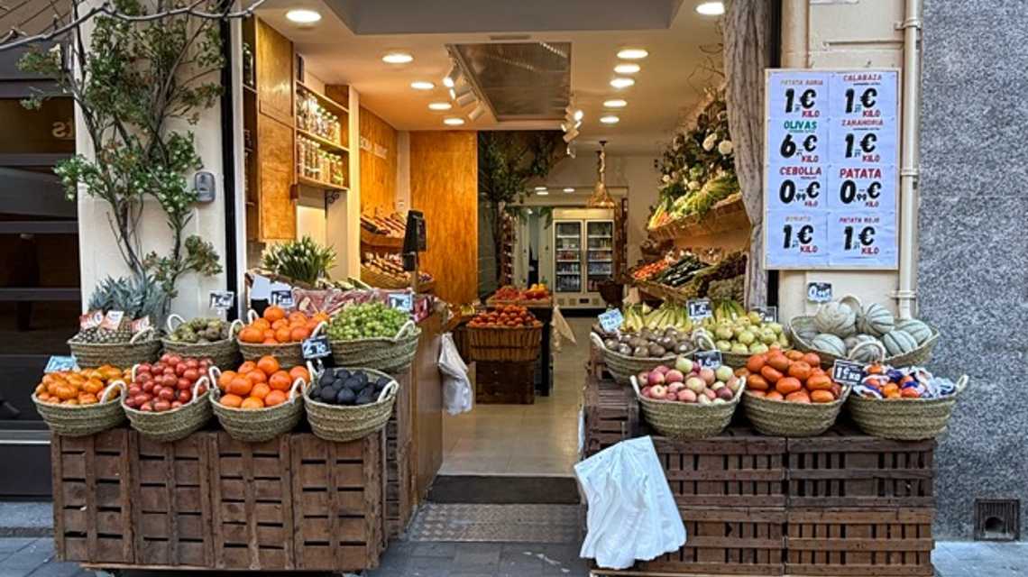 Bona Hayat cover image