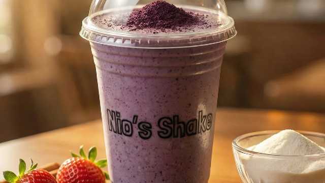 Gourmet shake chef and team member